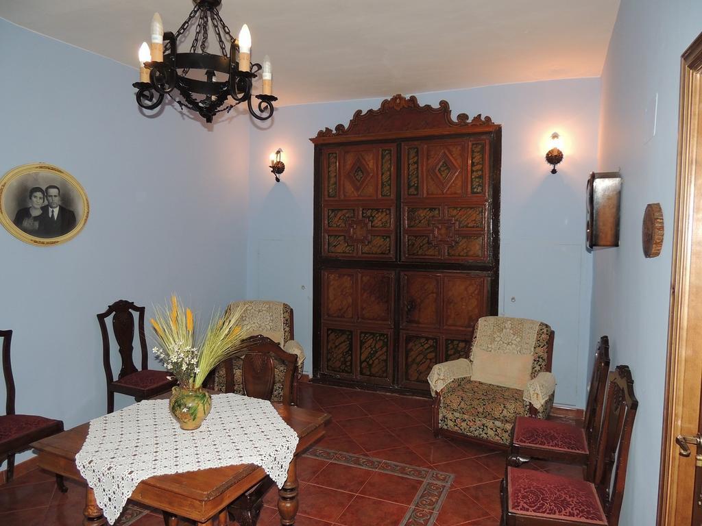 Las Bodegas Del Gilo Valdealgorfa Экстерьер фото